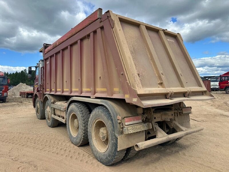 КамАЗ 65801 8x4 Самосвал — фото 6