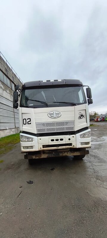 FAW J6 6x6 Самосвал — фото 1