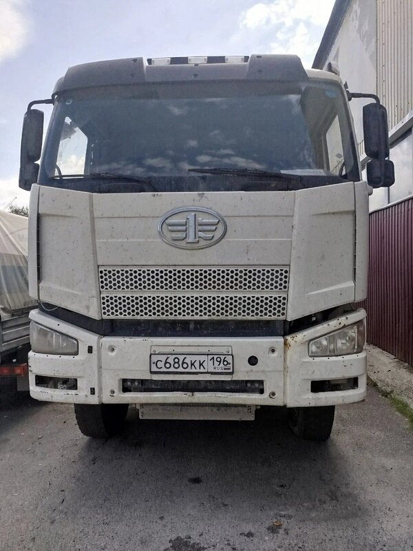 FAW J6 6x6 Самосвал — фото 1