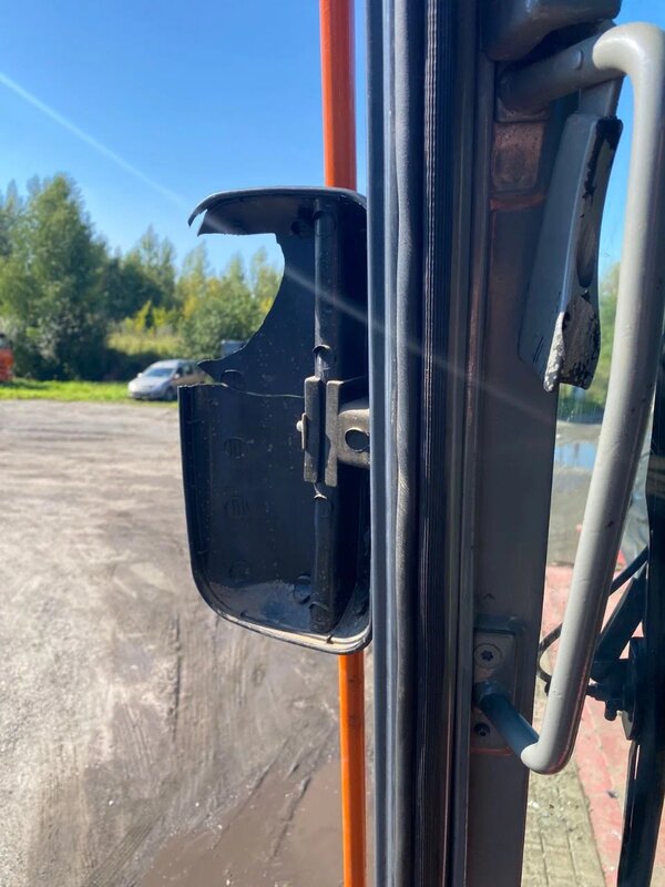 Volvo EC210 Экскаватор — фото 9