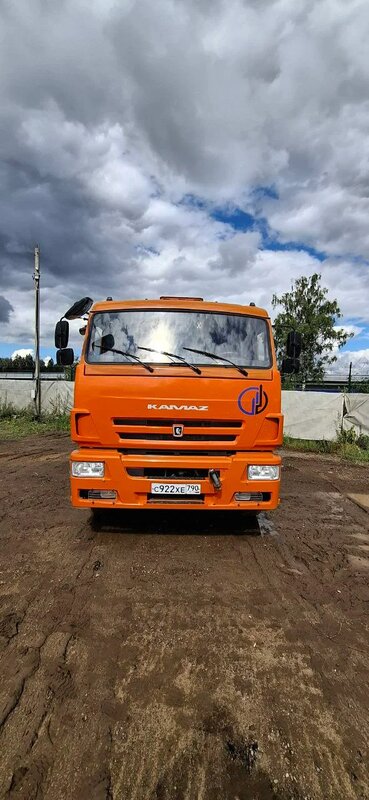 КамАЗ 6520 6x4 Самосвал — фото 1