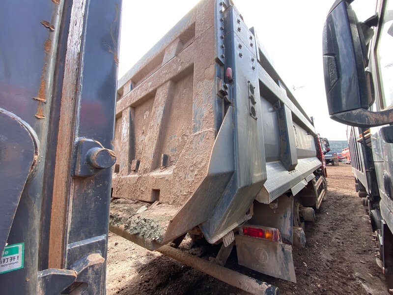 Shacman (Shaanxi) SX 8x4 Самосвал — фото 5