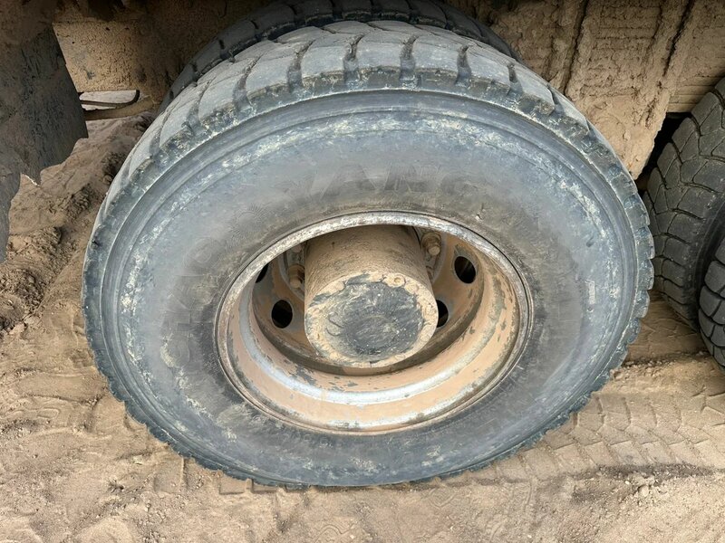 Shacman (Shaanxi) SX 8x4 Самосвал — фото 11