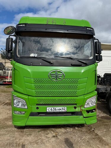 FAW JH6 6x4 Седельный тягач