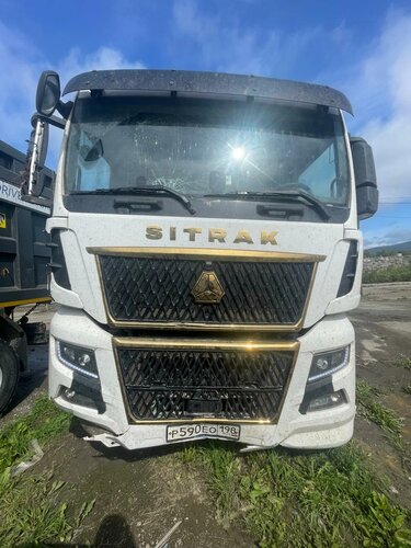 SITRAK C7H 4x2 Седельный тягач