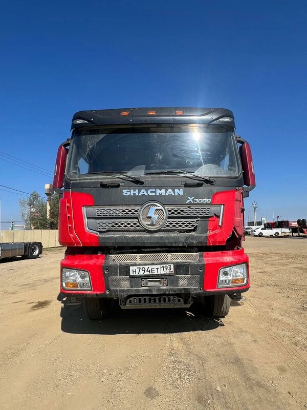 Shacman (Shaanxi) SX 8x4 Самосвал — фото 1
