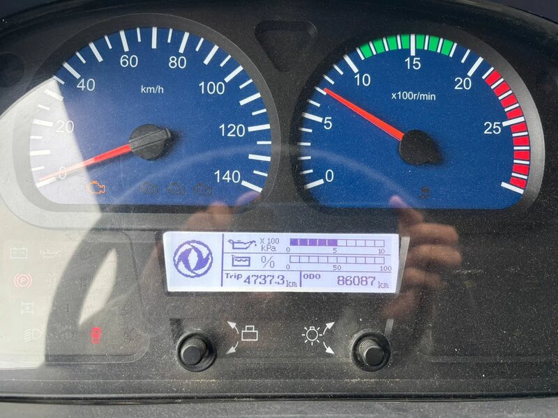 DongFeng KC 8x4 Самосвал — фото 12