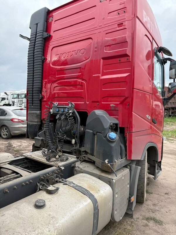 Volvo FH 4x2 Седельный тягач — фото 3