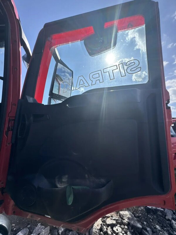 SITRAK C7H 6x4 Самосвал — фото 10