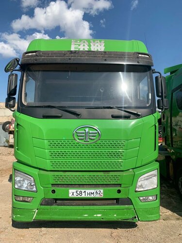 FAW JH6 6x4 Седельный тягач