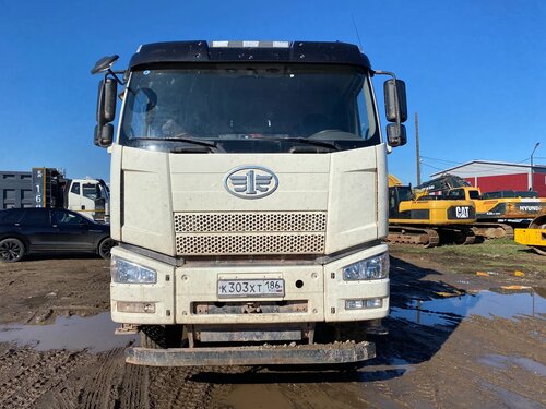 FAW J6 8x4 Самосвал