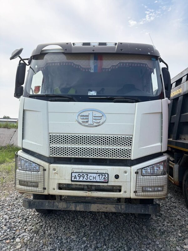FAW J6 6x6 Самосвал — фото 1