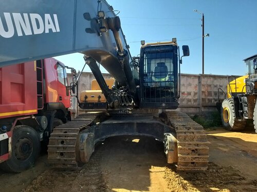 Hyundai R505 Экскаватор
