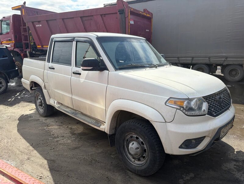 UAZ PATRIOT PICKUP — фото 2