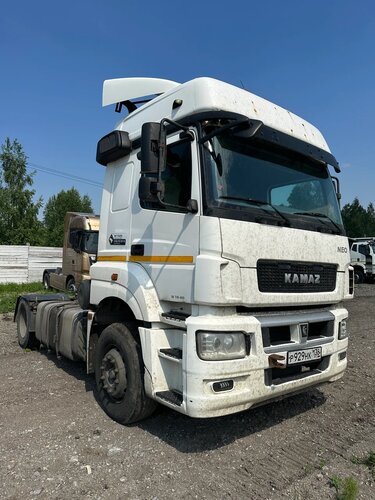 КамАЗ 5490 4x2 Седельный тягач