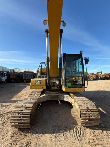 Caterpillar 320 Экскаватор