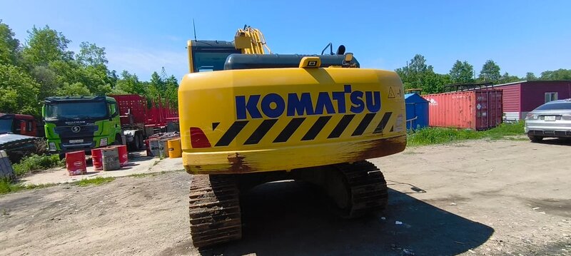 KOMATSU PC 210 Экскаватор — фото 9
