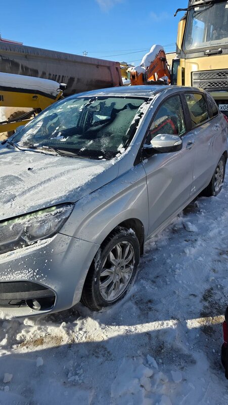 LADA XRAY — фото 2