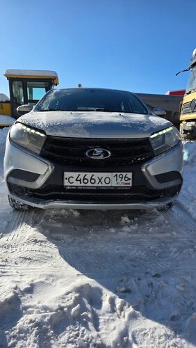 LADA XRAY