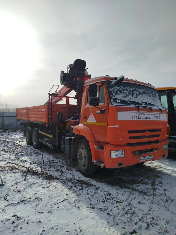 Коммерческие грузовики K3B на шасси КамАЗ 65115 6x4 Бортовой с КМУ — фото 2