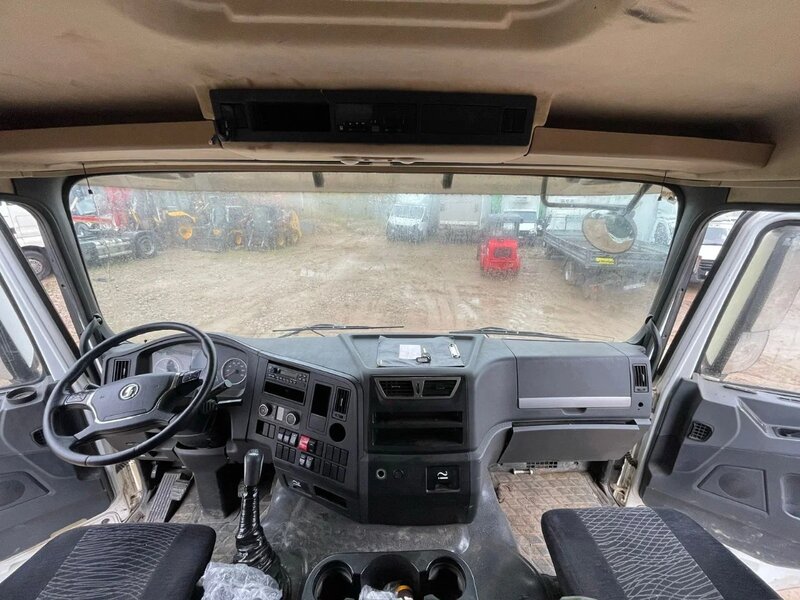 Shacman (Shaanxi) SX 8x4 Самосвал — фото 8