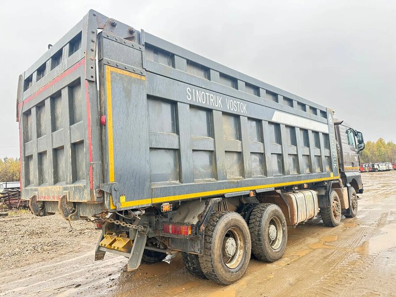 SITRAK C7H 8x4 Самосвал — фото 5
