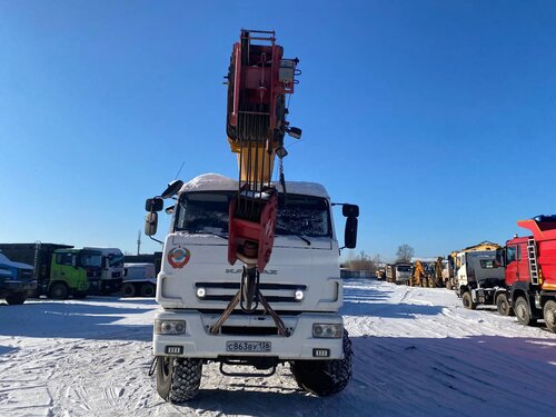 Галичский автокрановый завод (ГАКЗ) КС-55713 на шасси КамАЗ 43118 6x6 Автокран