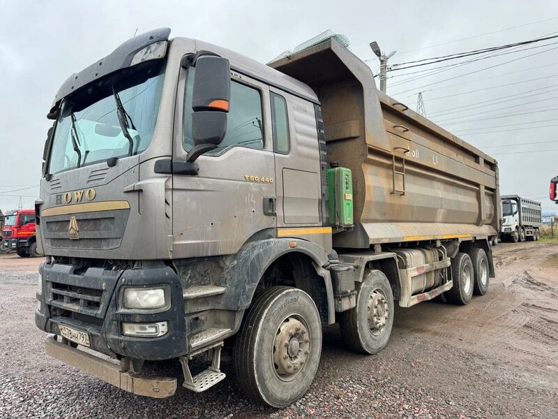 Howo T5G 8x4 Самосвал — фото 2