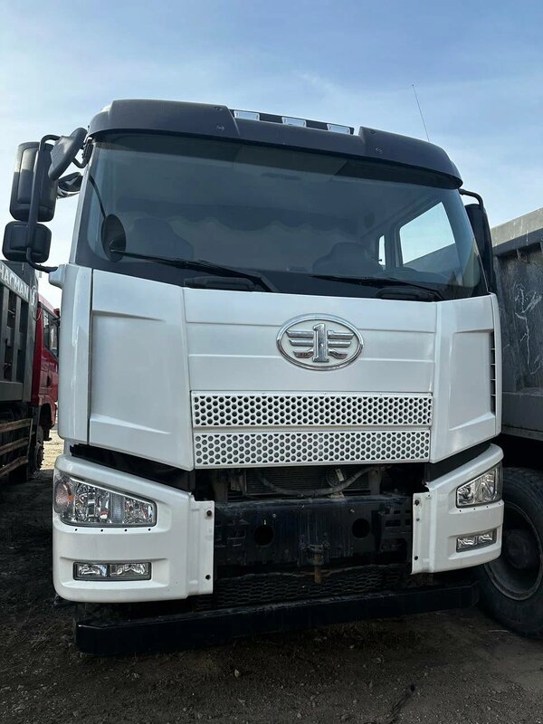 FAW J6 6x6 Самосвал — фото 1
