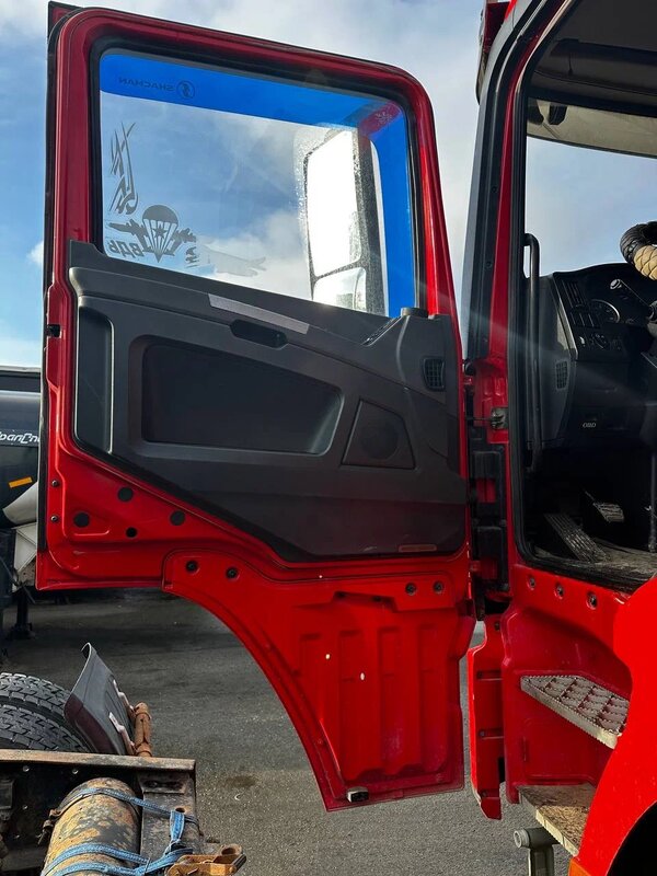 Shacman (Shaanxi) SX 6x6 Самосвал — фото 9