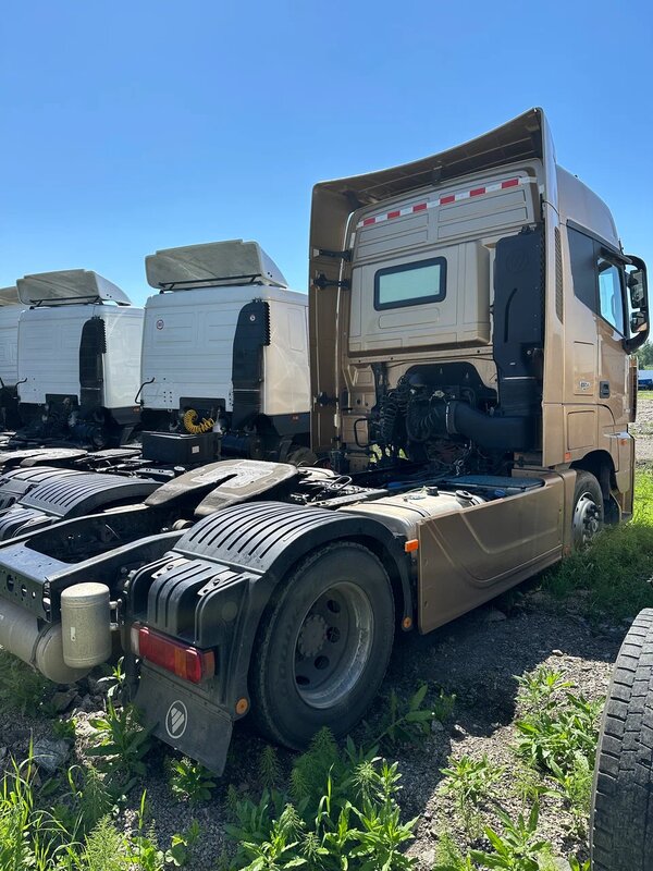 Foton AUMAN 4x2 Седельный тягач — фото 7