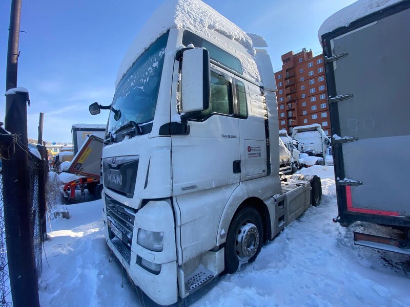 MAN TGX 4x2 Седельный тягач — фото 2