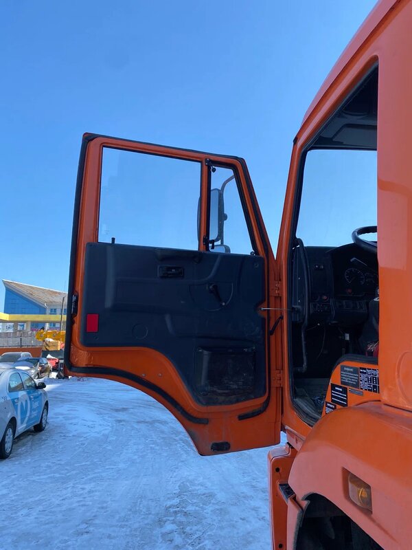 Кран центр "КАМАЗ" 659100 на шасси КамАЗ 43118 6x6 Бортовой с КМУ — фото 10