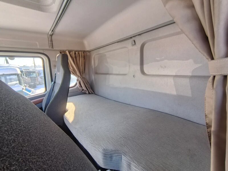Shacman (Shaanxi) SX 8x4 Самосвал — фото 14