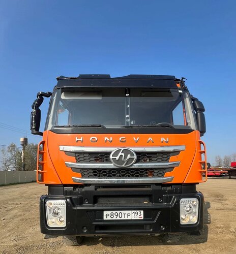 КАРВИНГ 3370 на шасси HONGYAN CQ3346 6x4 Бортовой с КМУ