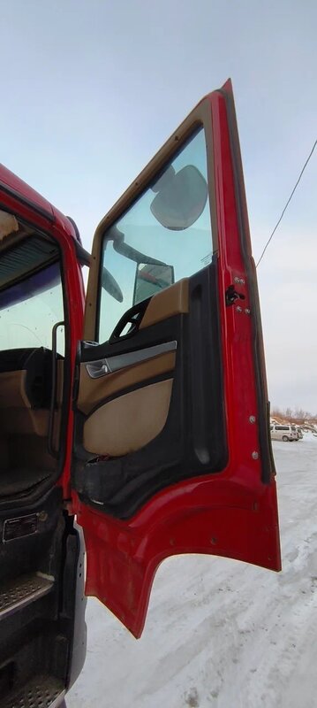 Howo T5G 8x4 Самосвал — фото 8