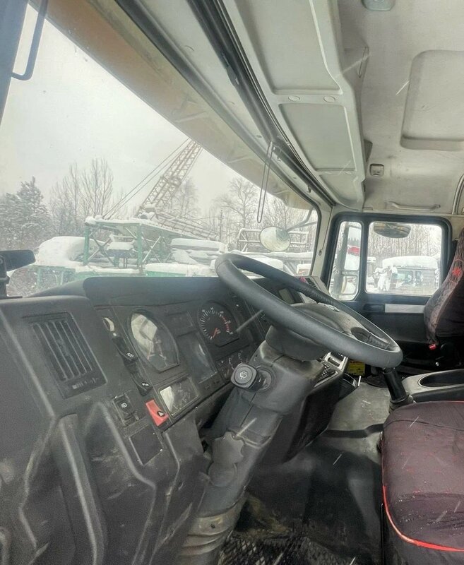 Shacman (Shaanxi) SX 6x6 Самосвал — фото 11