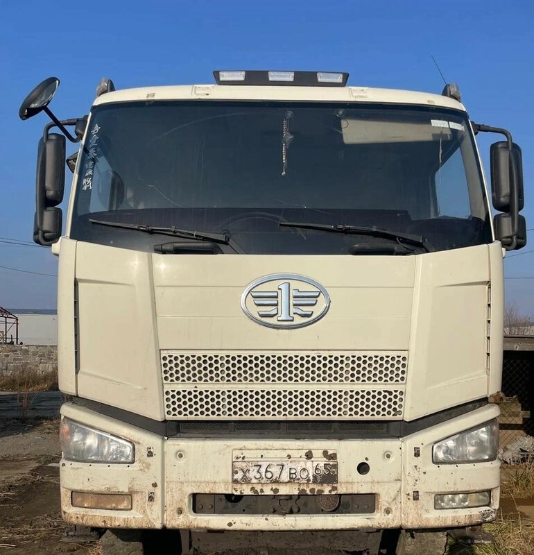 FAW J6 8x4 Самосвал — фото 1