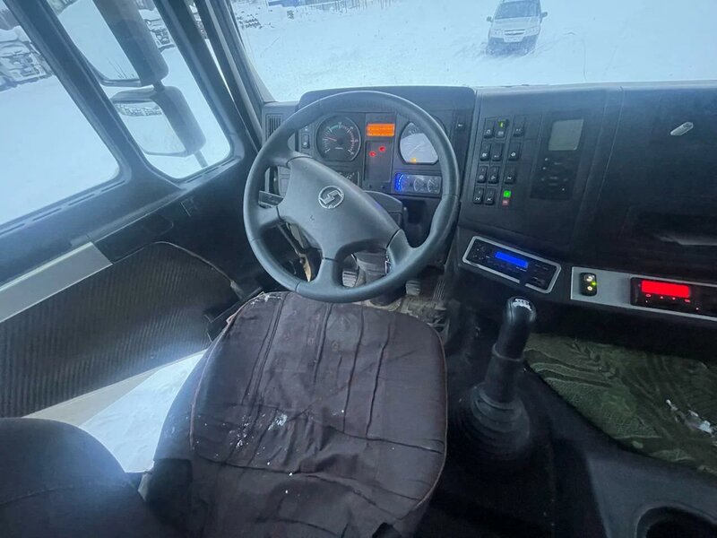 Shacman (Shaanxi) SX 6x6 Самосвал — фото 14