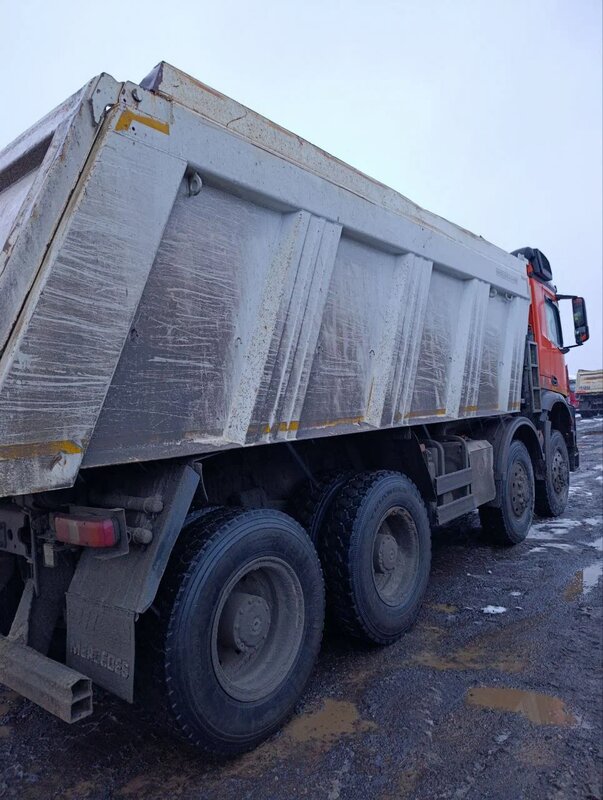 Mercedes-Benz Arocs 8x8 Самосвал — фото 7