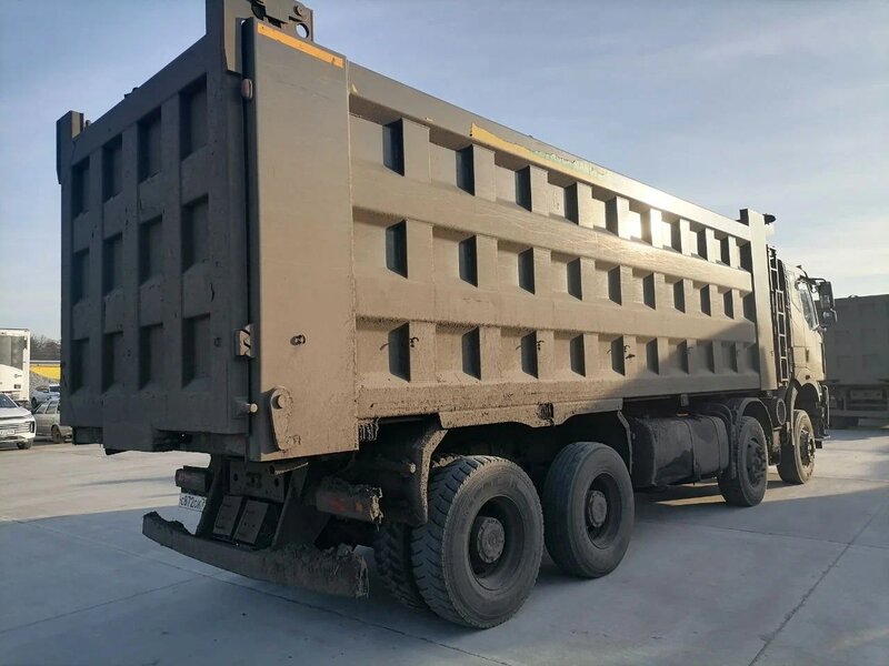 FAW J6 8x4 Самосвал — фото 3