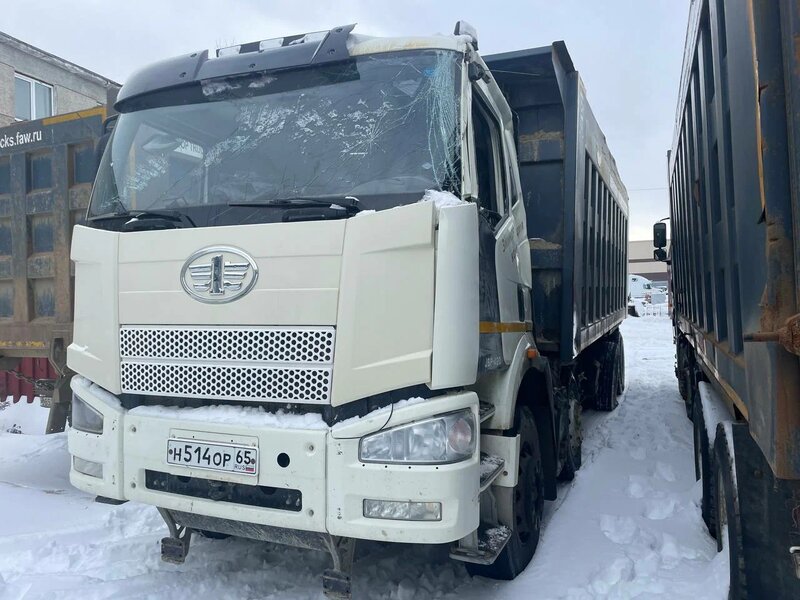 FAW J6 8x4 Самосвал — фото 2