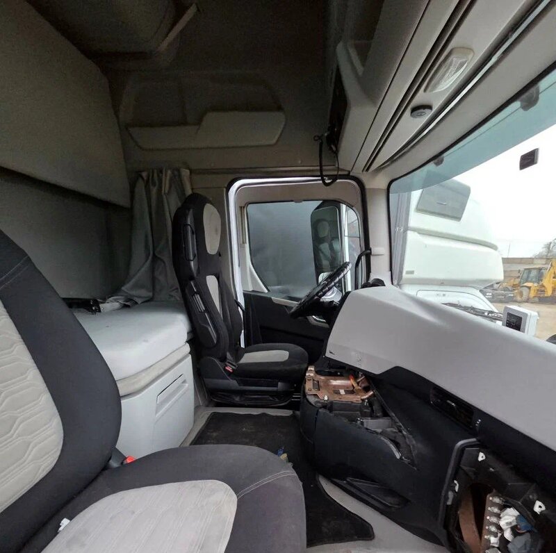 Ford F-Max 4x2 Седельный тягач — фото 9