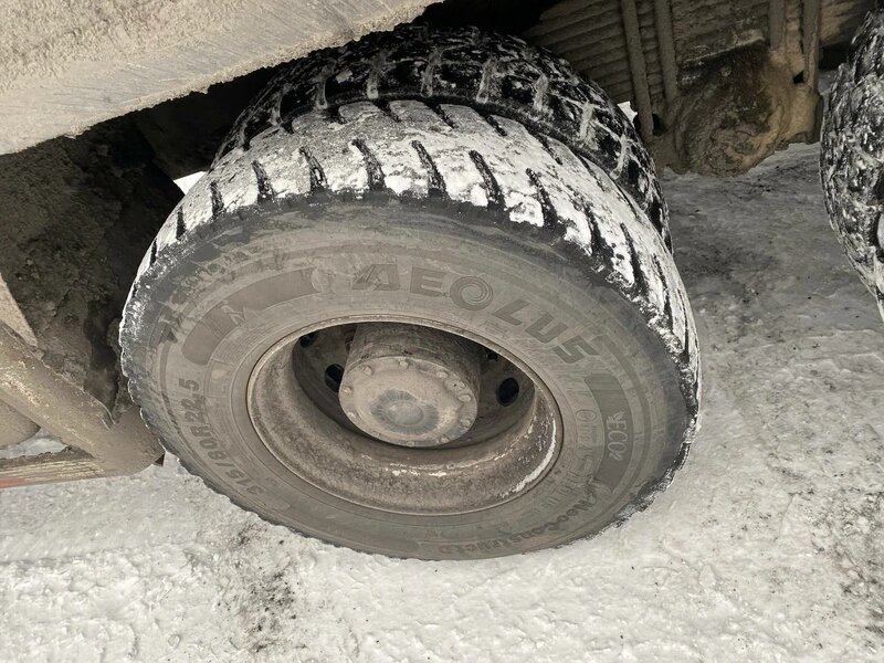 Shacman (Shaanxi) SX 8x4 Самосвал — фото 10