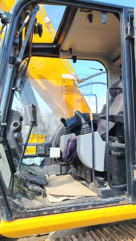 JCB JS 205 Экскаватор — фото 5