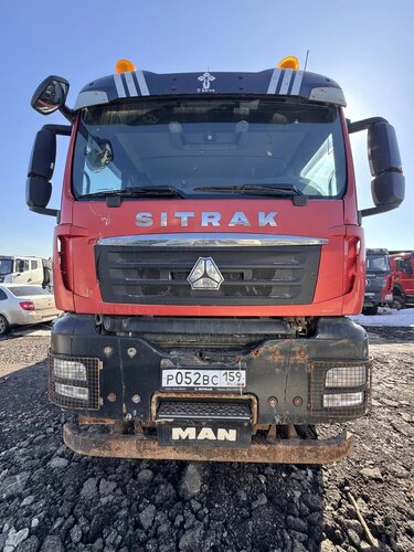 SITRAK C7H 8x4 Самосвал