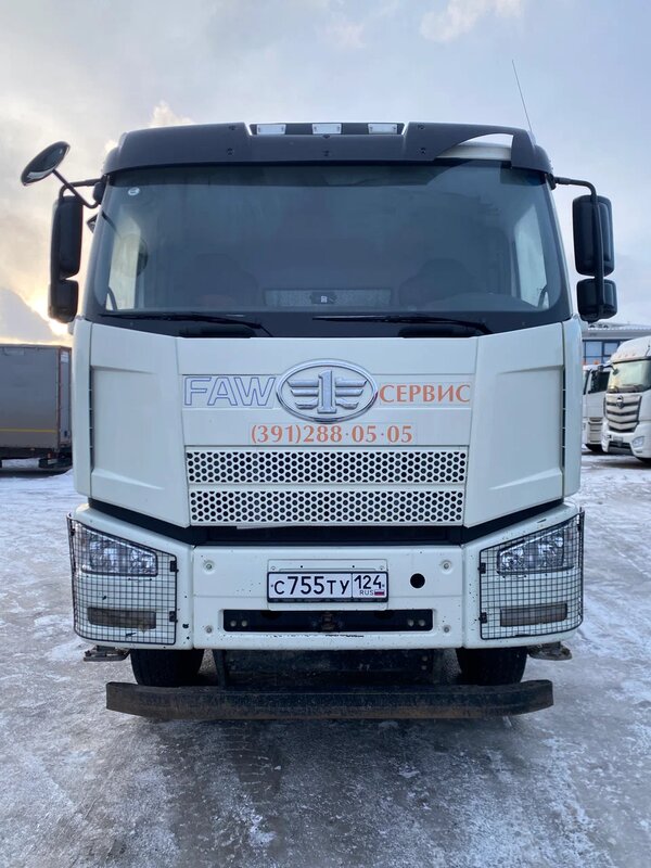 FAW CA 3310 8x4 Самосвал — фото 1