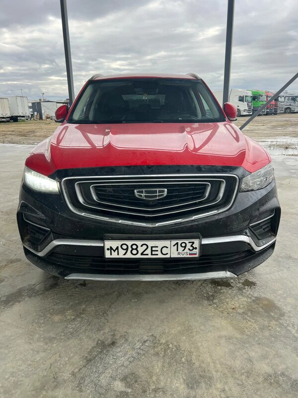 Geely Atlas Pro — фото 1
