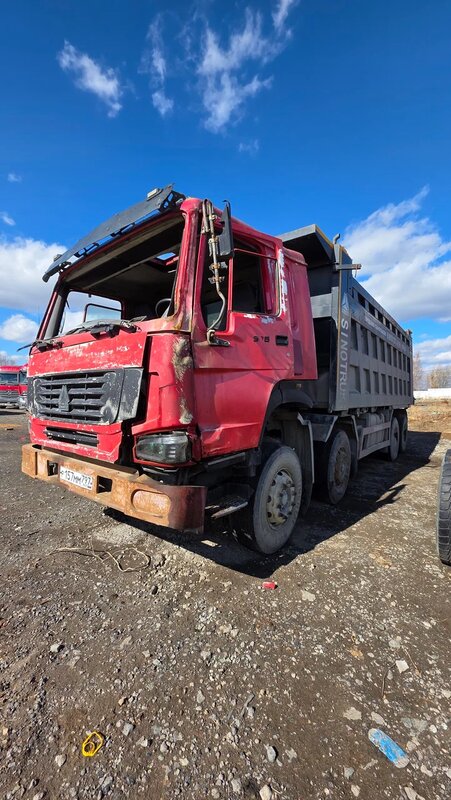 Howo ZZ 8x4 Самосвал — фото 3