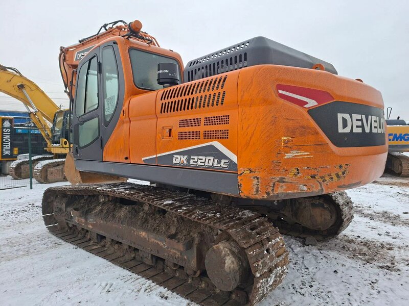 Doosan DX220 Экскаватор — фото 6